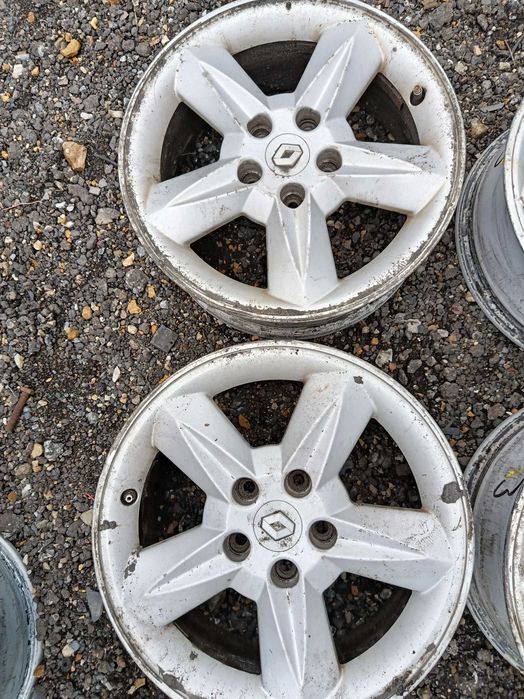 Alufelgi Renault r16 6 1/2j 5x108 4sztuki