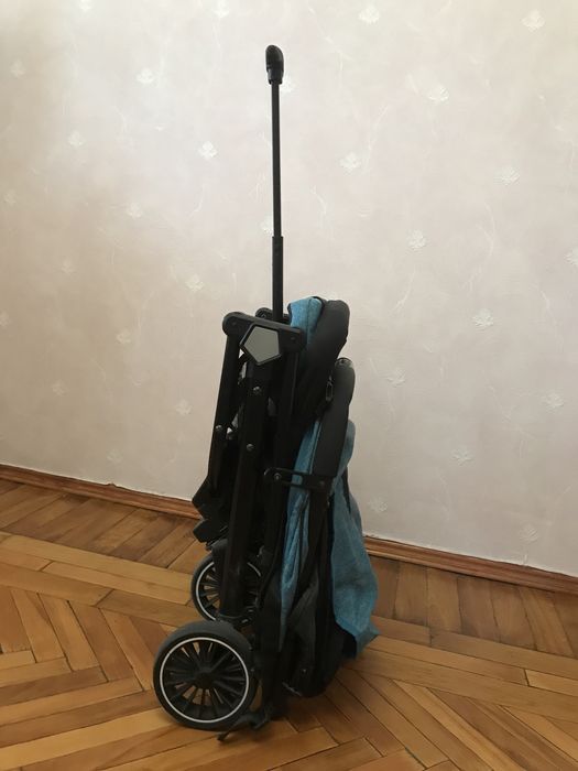 Дитяча коляска  прогулянкова