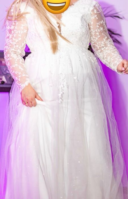 Suknia ślubna plus size