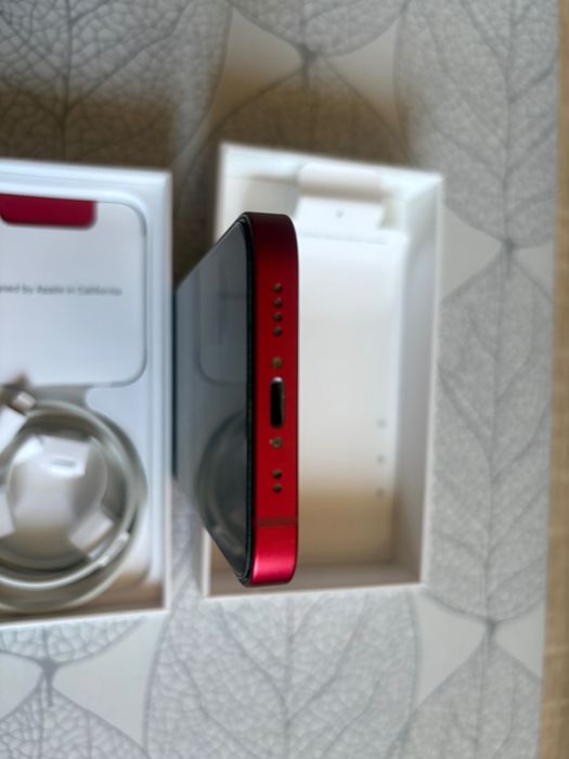 iPhone 13 mini 128 GB product red, bogaty zestaw