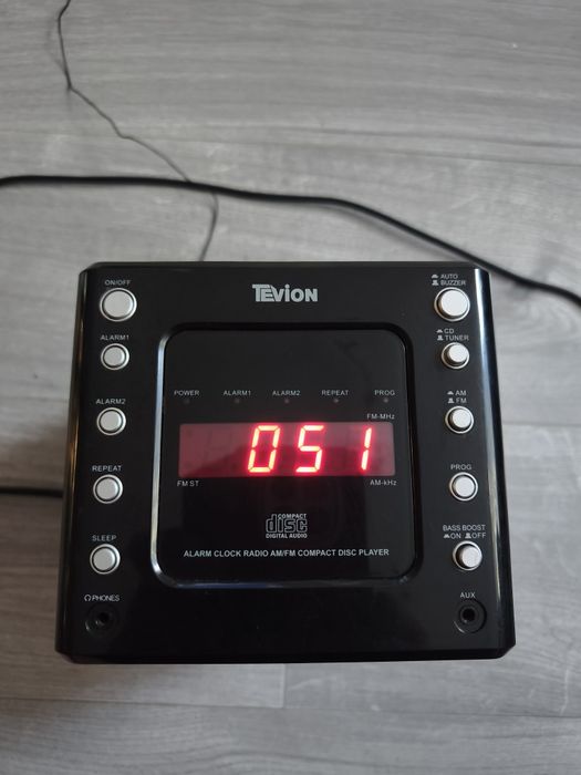 Radio budzik Tevion 127