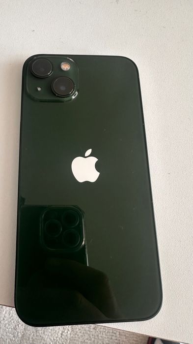 Smartfon iPhone 13