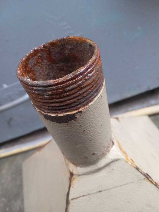 Приемный бункер для сыпучих материалов 370 мм на 370 мм высота 430 мм