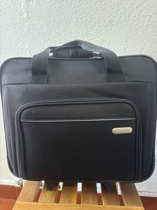 Mala PC portátil com rodas 17” Targus