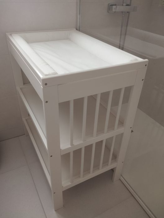 Trocador/ muda fraldas ikea