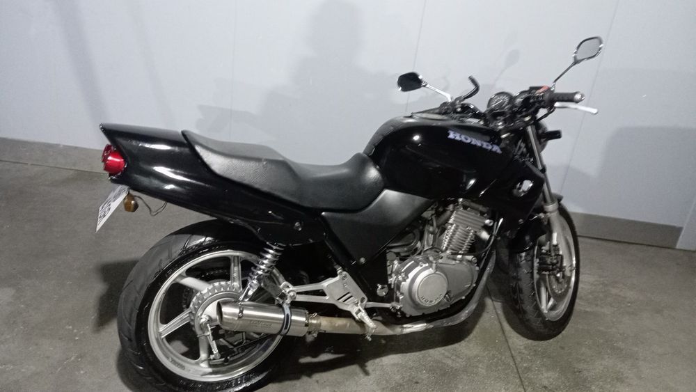 Honda CB 500 em ótimas condições