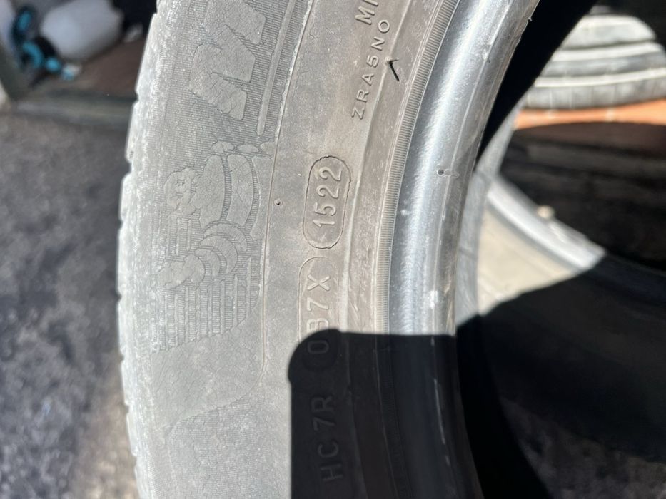 205/60/16 Michelin 2 pneus