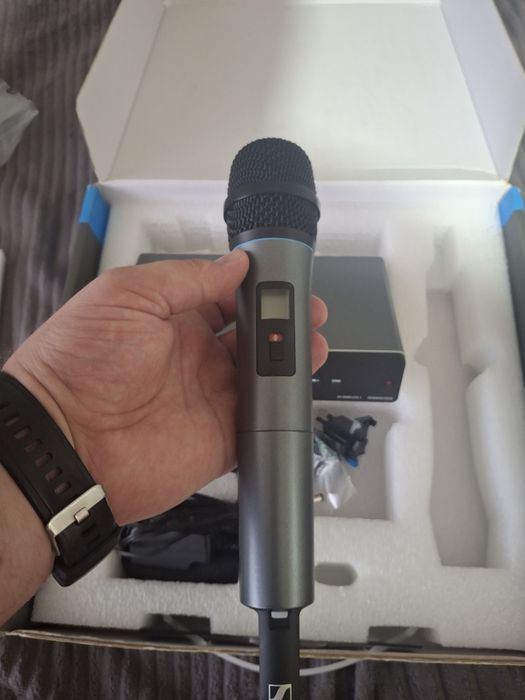 Радіомікрофон sennheiser xsw