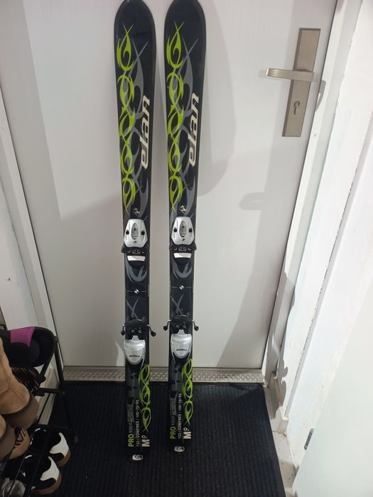 Narty zjazdowe Elan comprex pro 133