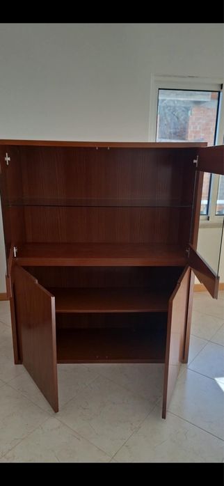 Conjunto de 3 móveis de sala — vitrine, móvel TV e estante