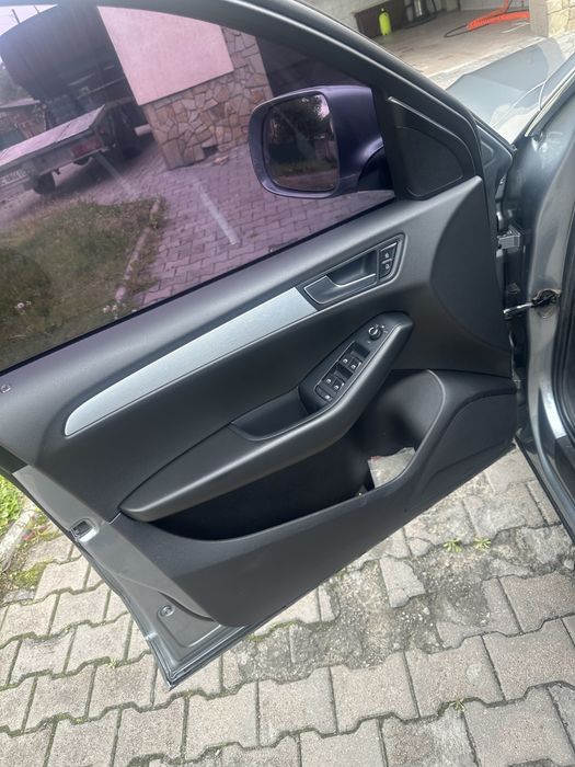 Audi Q5 2010 VIN WAUZZZ8RXBA006127 фото оголошення 17 з 24