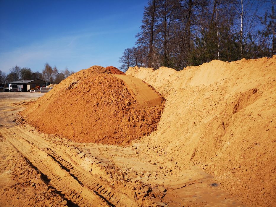 Piasek ,dostawa piasku ,kruszywa ,kamień ,transport kamienia piasku