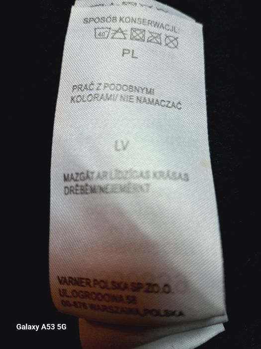 Bluza chłopięca z kapturem.