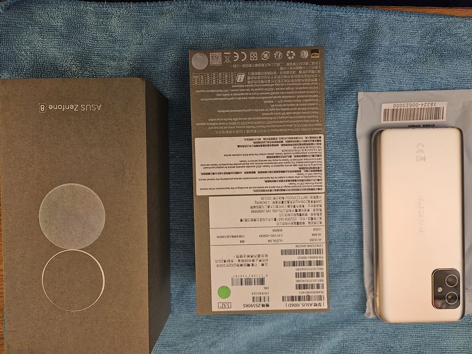 Smartphone Asus Zenfone 8