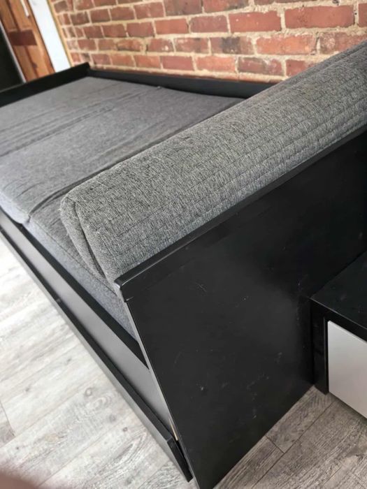 Łóżko oraz biurko Vox