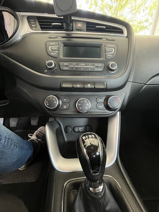 Kia Ceed 1.4 CRDi EX/2016/158.000km Diesel(ainda com garantia do Stand)