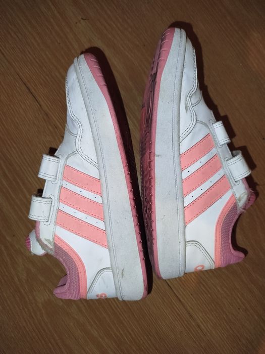 Кросівки adidas білі кеди Адідас на ліпучках