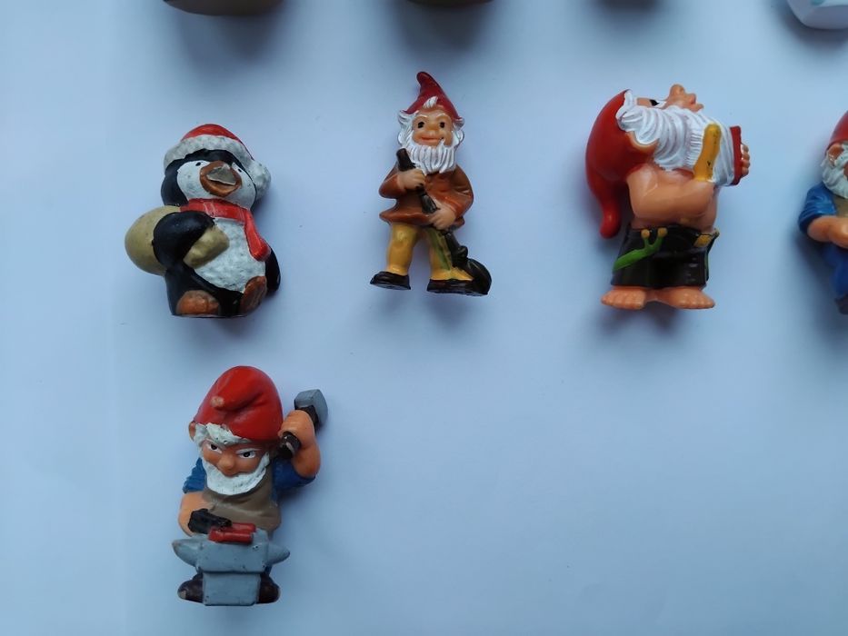 Раритет. Колекційні новорічні фігурки Kinder (Ferrero)