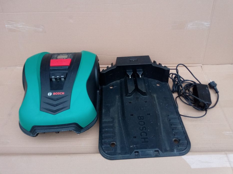 Bosch Indego 300 / 350 / 400 / 500 / 700 printplaat met display | Gras maaier bladen enzo