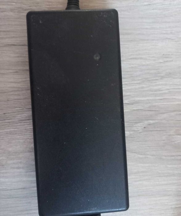 Блок живлення для ноутбука lse0202c1990 (90w,19v)