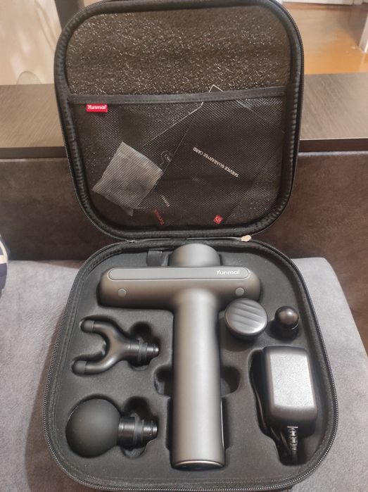Перкусійний масажер Yunmai Massage Gun PRO
