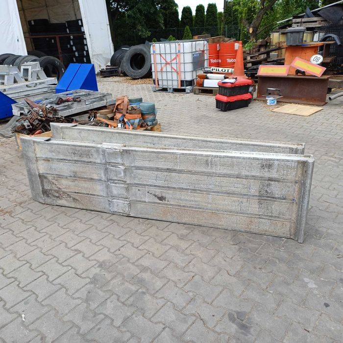 Najazdy aluminiowe używane – nośność 10,5 t