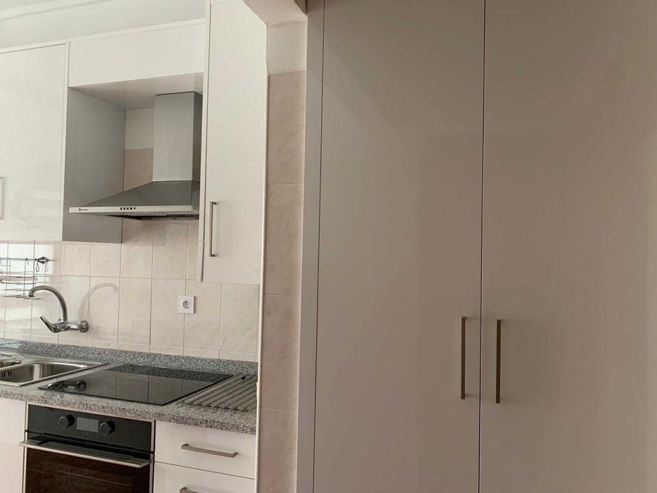 Arrenda-se Apartamento T2 na Rua Manuel Ferreira de Andrade – Benfica