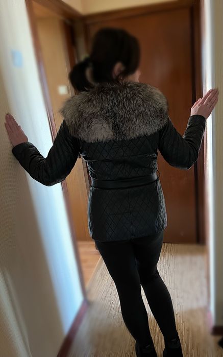 Демисезоннная кожанная курточка, размер М