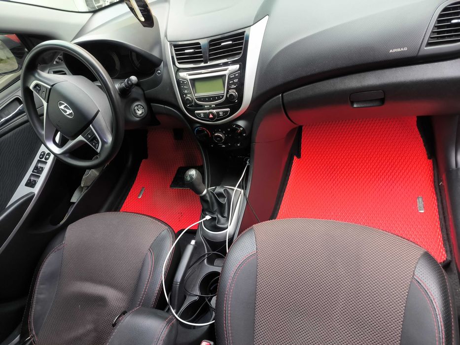 Hyundai accent 20011 Comfort+