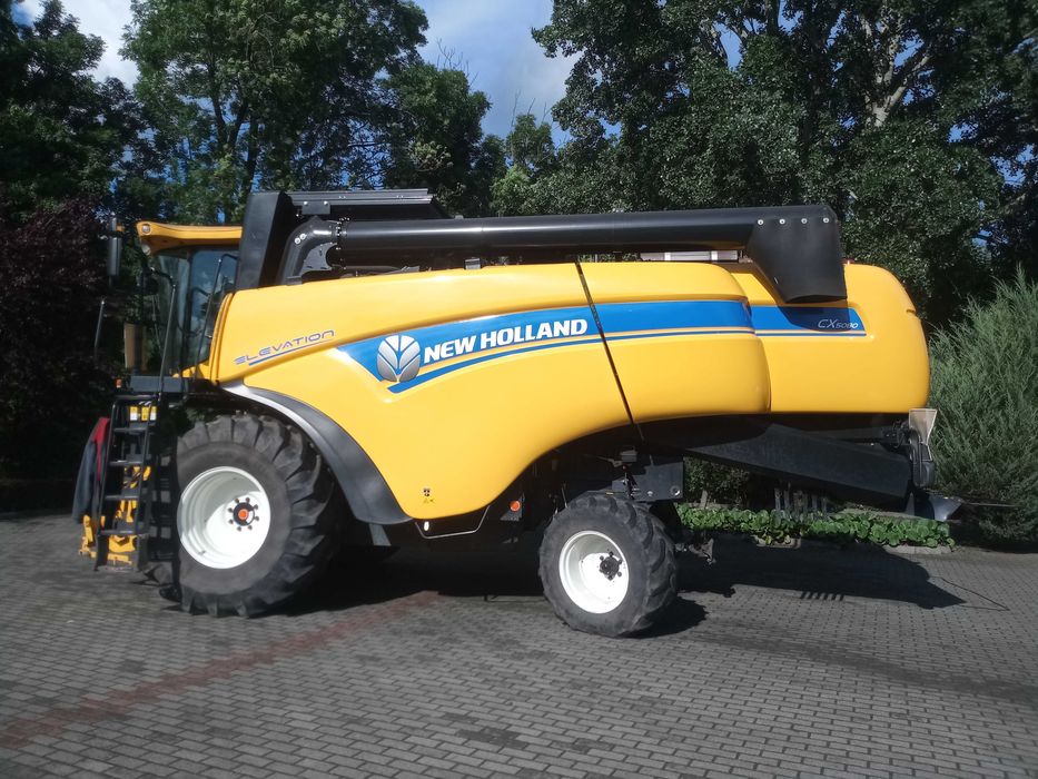 Kombajn New Holland CX5080