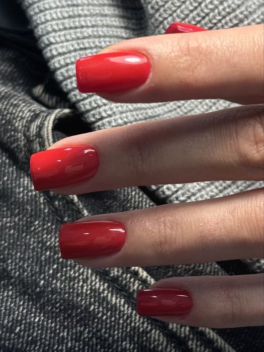 Манікюр • Педикюр • Нарощування • Дизайн за вашим бажанням