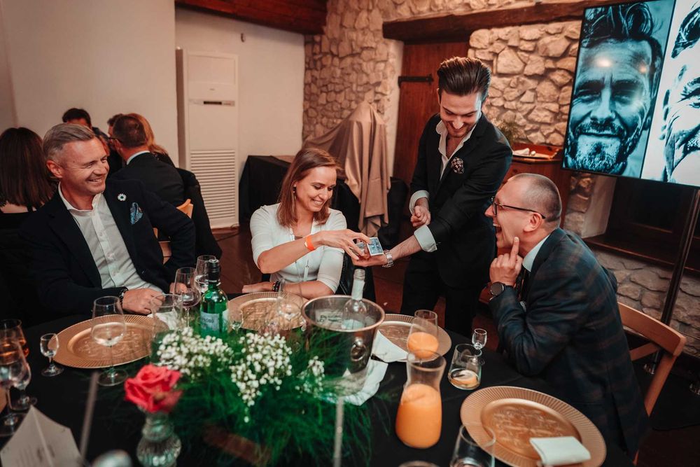 ILUZJONISTA Franek Jodłowski! Atrakcja na każdą IMPREZĘ!