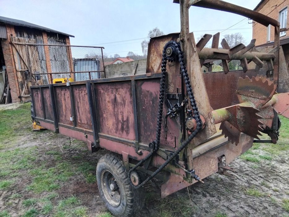 Rozrzutnik obornika 4t.,przyczepa,transport.
