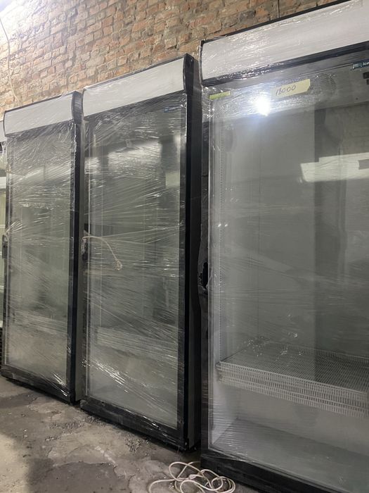 Холодильный шкаф двухдверный однодверный Холодильник торговый витрина