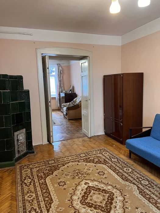 Продаж будинку по вул. Козачука