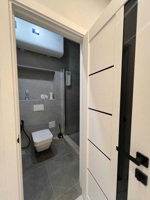 ТЕРМІНОВО! Євродвушка  з терасою в Приморському  районі