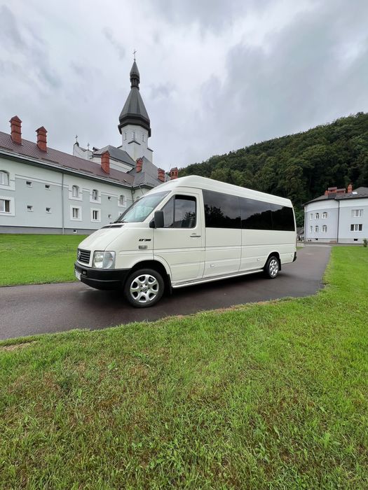 Пасажирські перевезення замовлення автобуса