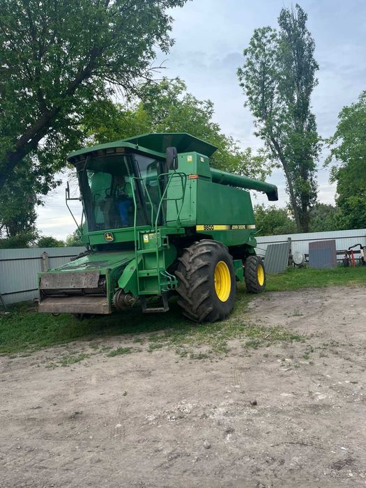Комбаїн John Deere 9600