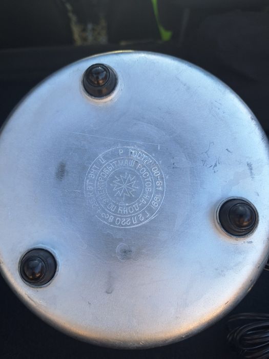 электрочайник. новый.