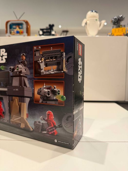 LEGO Star Wars: Batalha entre Paz Vizsla e Moff Gideon - 75386