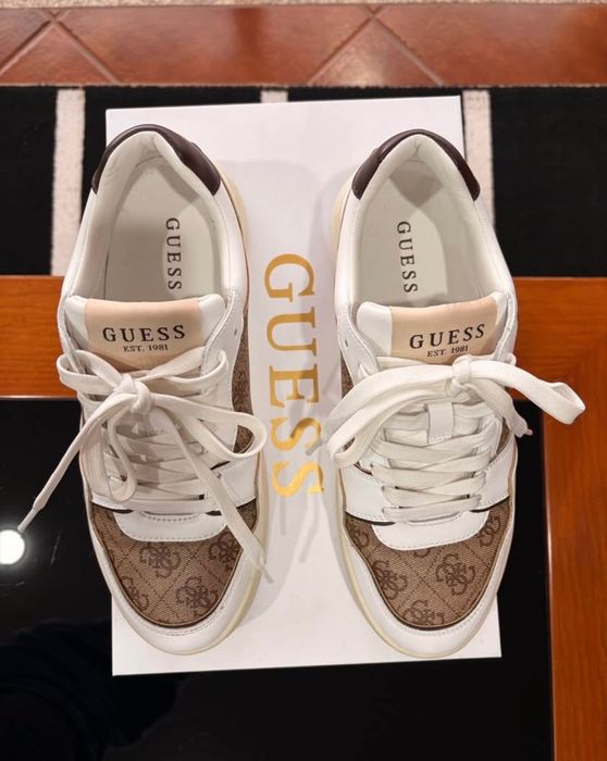 Sapatilha Guess Semi Novo