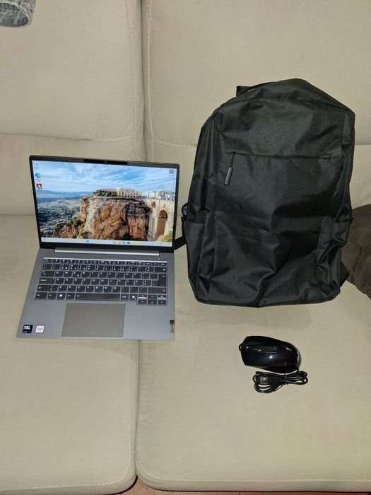 Portatil Lenovo Thinkbook G7 Ultra7