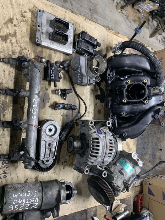 дросельна Z22Se Z22YH 2.2 16v Vectra C Signum Astra