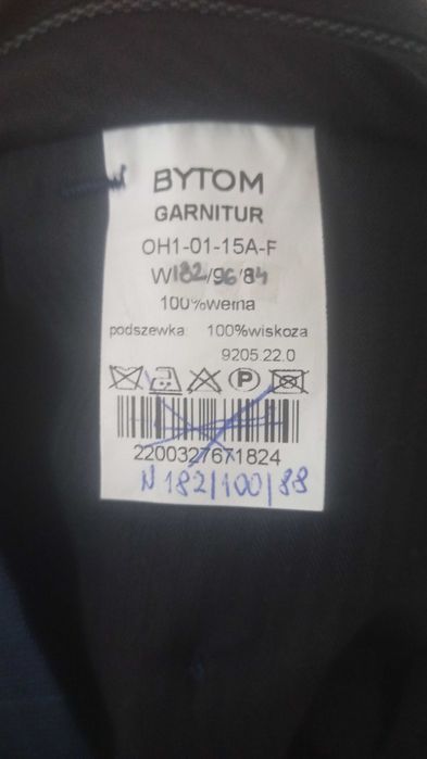 Granatowy garnitur w kratkę Bytom