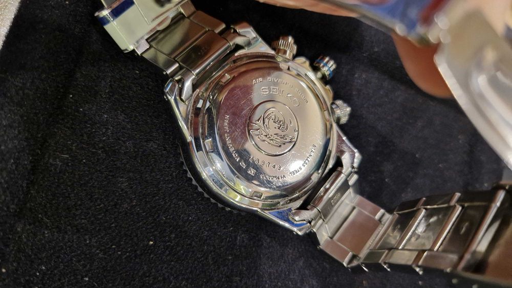 SEIKO SOLAR ZEGAREK MĘSKI  Batman V176-0AD0 / Komis Krzysiek