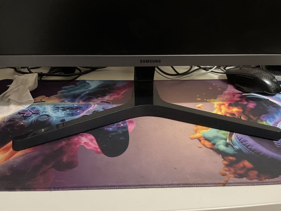 Монитор 23.8 Samsung S24R350 Dark Silver Продам монітор Samsung S24R