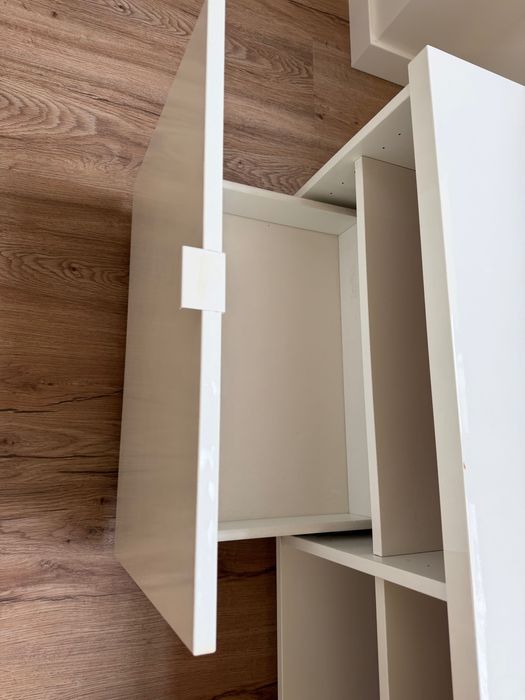 Móvel tv byäs IKEA