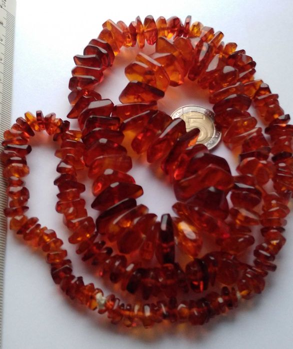 Zawieszka wisior naszyjnik świat Bursztynu antyki prl Bytom