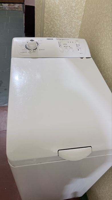 Пральна машина  zanussi