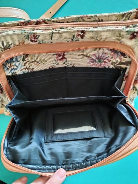 Torebka gobelinowa : 33 x 20 x 7cm